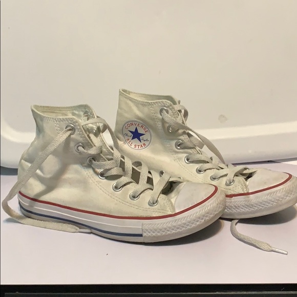 Converse Shoes - White Chuck Taylor All Star Converse